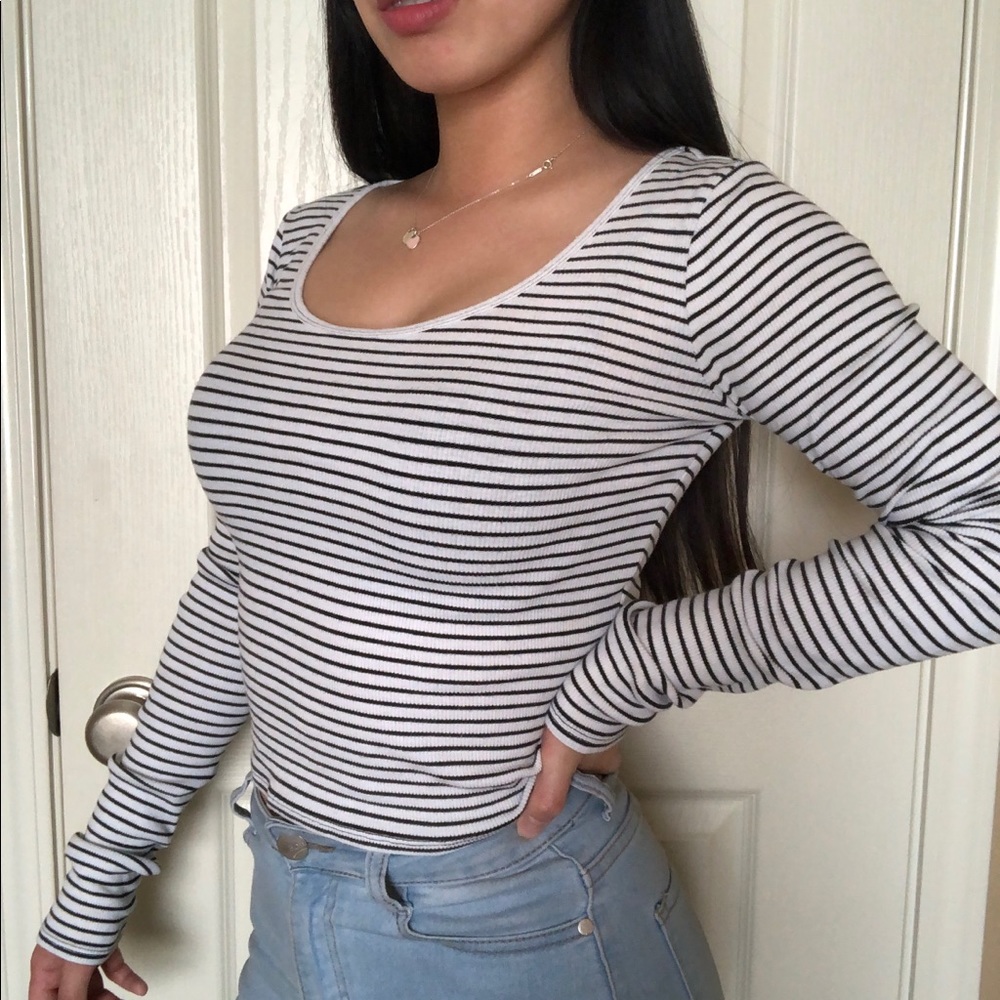 SOLD | Striped Long Sleeves Top
